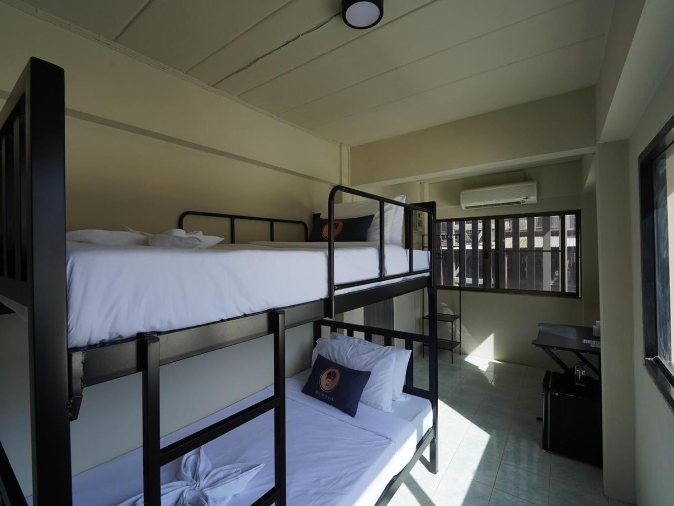 Hotel Rq Huai Khwang By Collection O